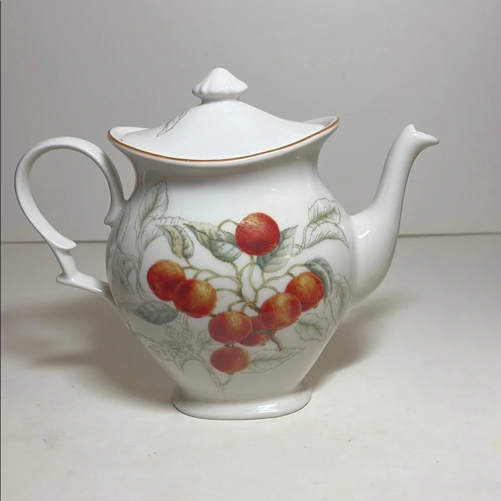 Charter Club Summer Grove Fruit Design Teapot and Creamer Set Vintage 1990’s
